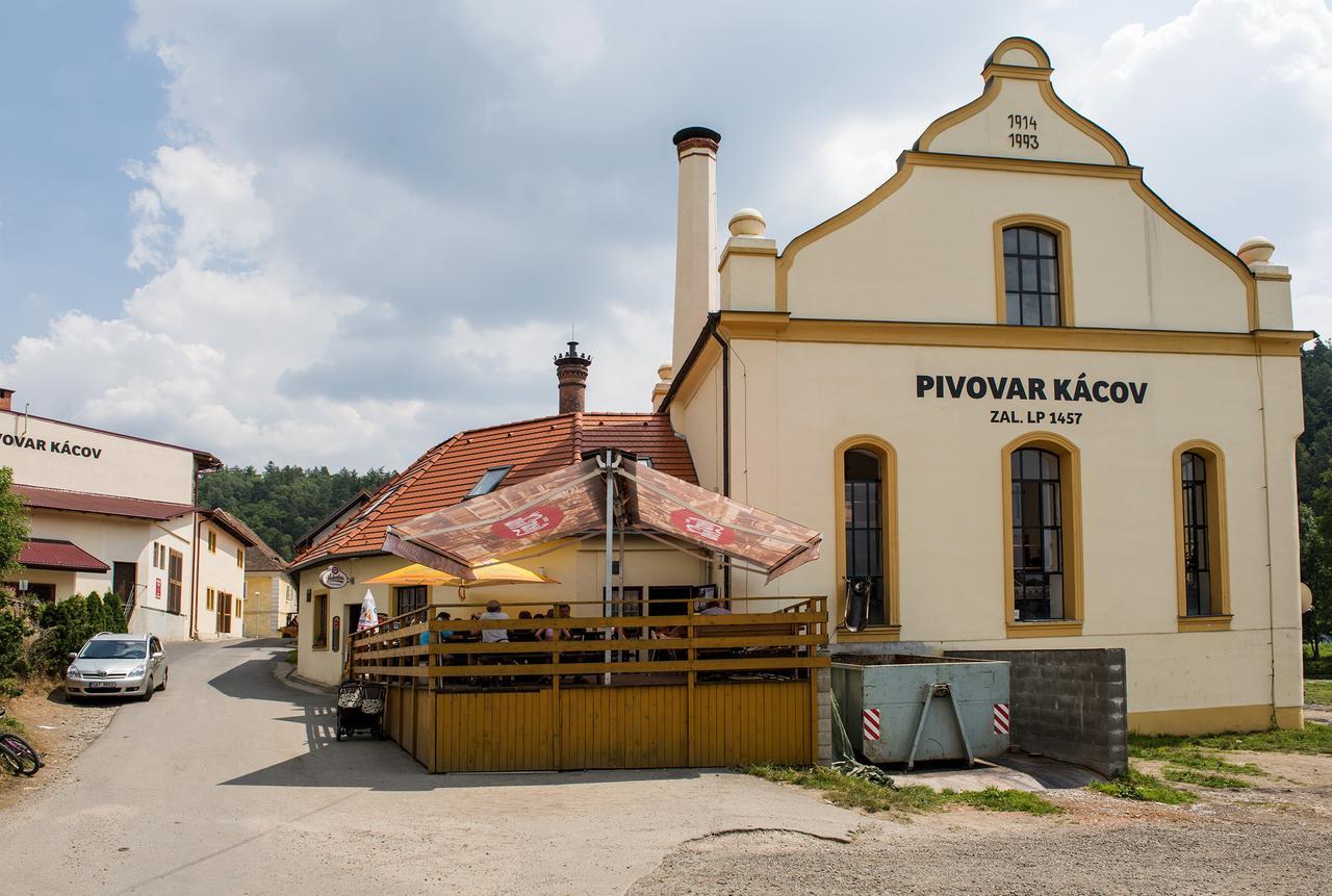 Hotel Pivovar Kacov Exterior photo